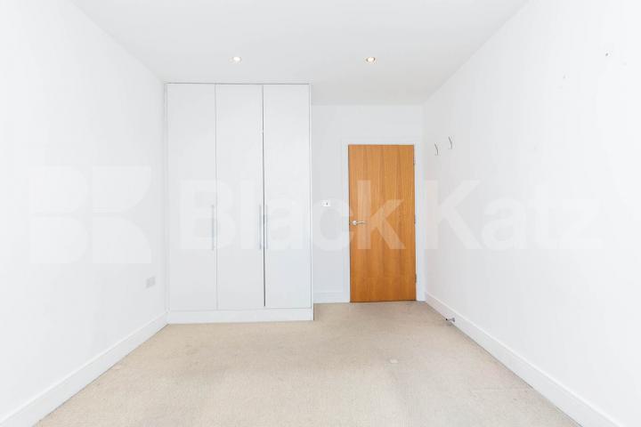 Perfect property in the perfect location not to be missed Kingsland Passage, Dalston